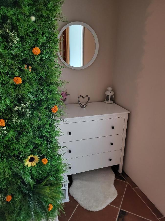 Sobe Pilajevo 2, 183 Ulica Stjepana Radica, Gola Apartment Exterior foto